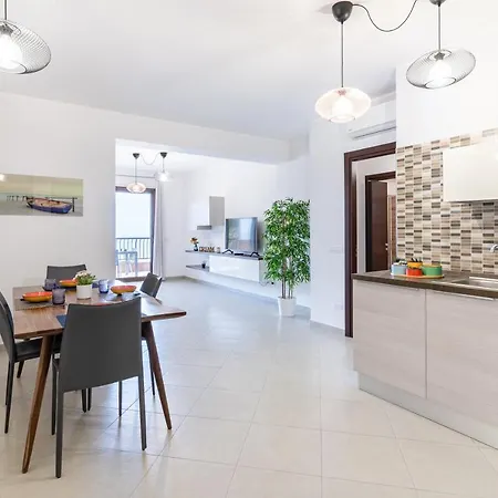 Calipso Big Apt With Sea View, Parking & Pool Taormina Exterior photo