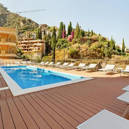 Calipso Big Apt With Sea View, Parking & Pool Taormina Exterior photo