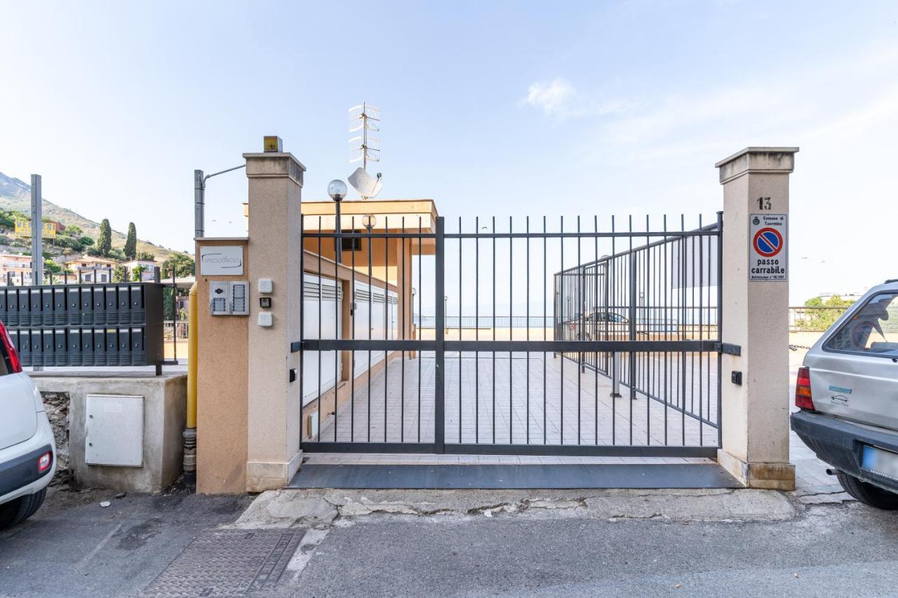 Apartment Calipso Big With Sea View, Parking & Pool *